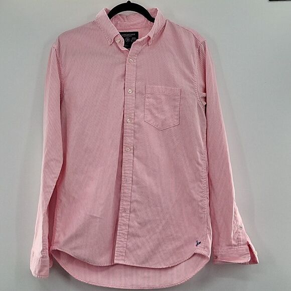 Tops - 3For$20 American Eagle Pink&White stripe button down slim fit size M